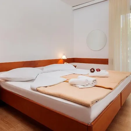 Hotel Fontana Jelsa (Hvar)