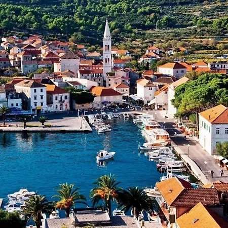 Szálloda Fontana Jelsa (Hvar)