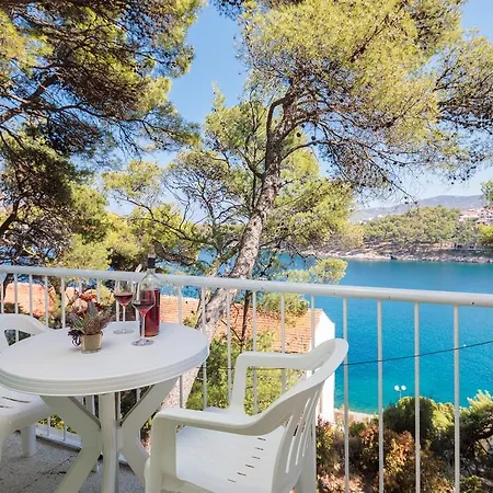 Szálloda Fontana Jelsa (Hvar)